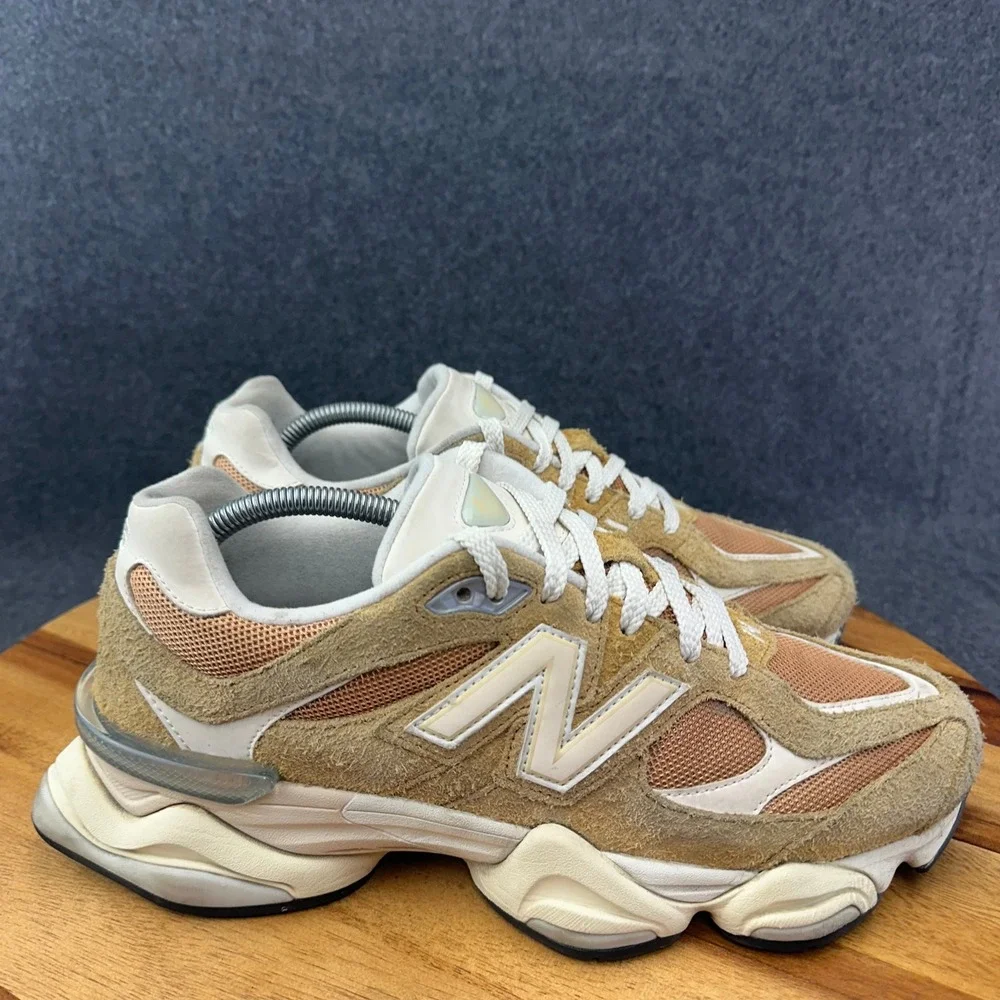 New Balance 9060 U9060HMT Great Plains Tan White Suede Mesh Men's 9.5 Sneakers